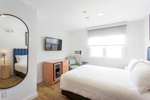 Standard Quadruple Room, 2 Queen Beds | In-room safe, free WiFi, bed sheets