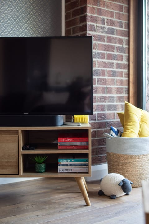 Apartment, Accessible, Private Bathroom | Lounge