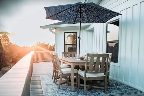 Sunsets and nature watching from the expansive upper decks.