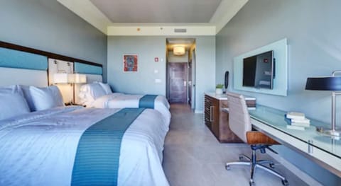 Deluxe Room, 2 Queen Beds, Balcony, Mountain View | Premium bedding, pillowtop beds, in-room safe, iron/ironing board
