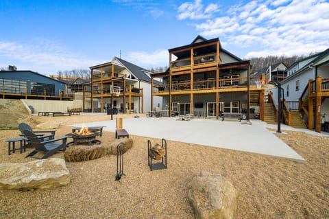 Spectacular outdoor entertainment space with hot tub and basketball court