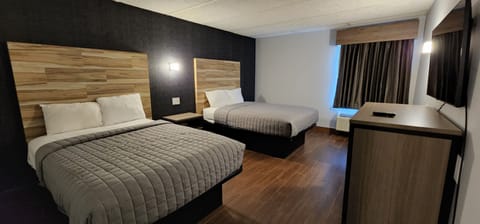 Deluxe Double Room | Free WiFi, bed sheets