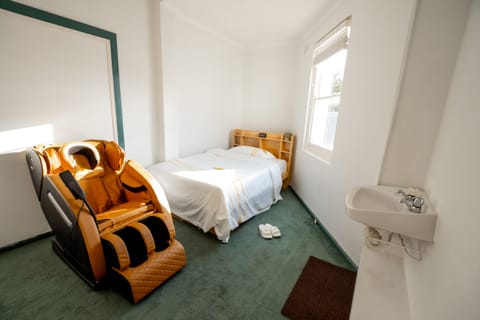 Deluxe Single Room, Shared Bathroom | Free WiFi, bed sheets