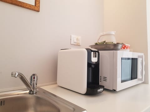 Basic Room | Free WiFi, bed sheets