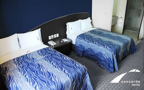 Standard Double Room | In-room safe, desk, blackout drapes, soundproofing