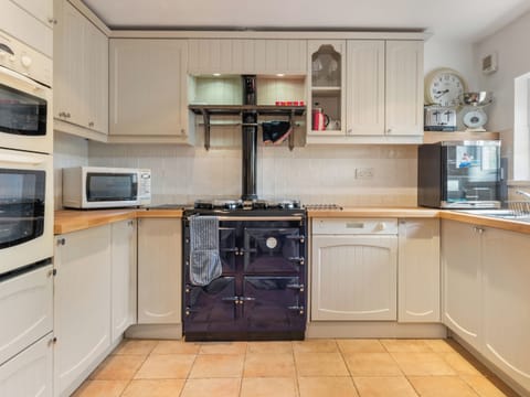 Summerhill Cottage, Mathry, near St Davids