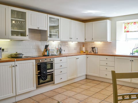 Kitchen | Mullhill, Port Logan
