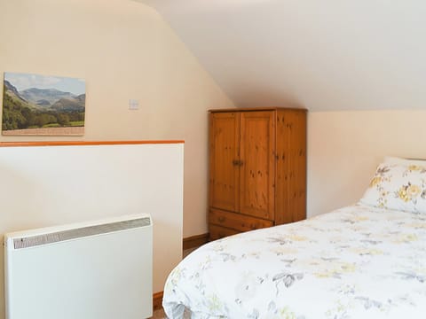 Double bedroom | Ty Mawr 2 - Ty Mawr Cottages, Windermere