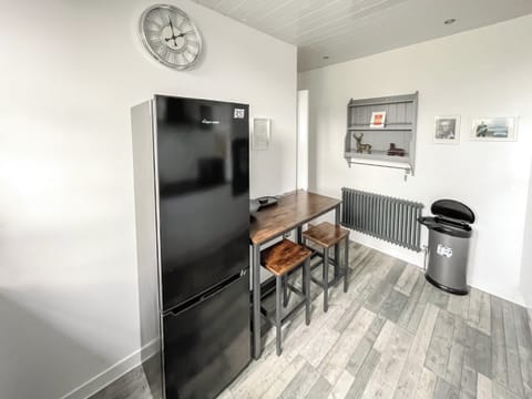 Kitchen | Osborne Place, All Isle of Bute