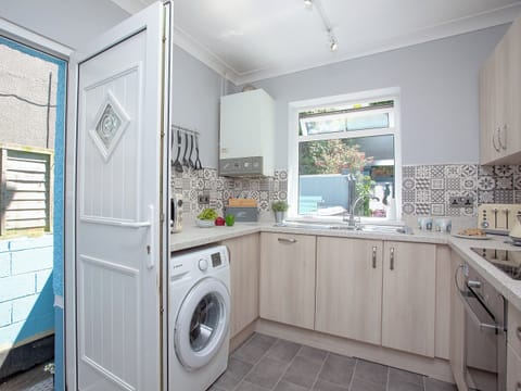 Kitchen | Harbour Retreat, Paignton