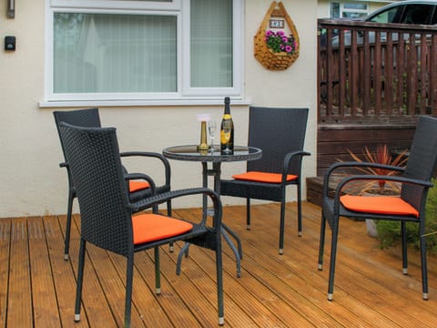 Terrace | Tyglyn Cottage, Ciliau Aeron, near Lampeter