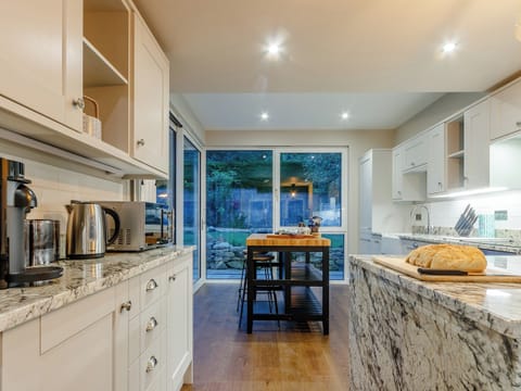 Kitchen/diner | Stable Cottage - Dunira Cottages, Dunira, near Comrie