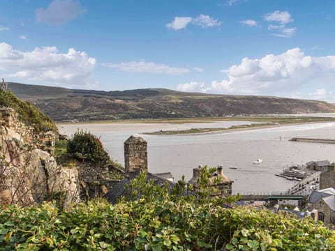 View | Bwth Carron, Barmouth