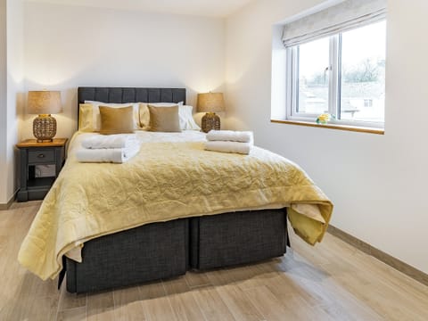 Double bedroom | Bay Tree Cottage - Coastal View Cottages, Ludchurch, near Narberth