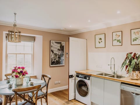 Kitchen/diner | Fawn’s Velvet - Dunskey Estate, Portpatrick, near Stranraer