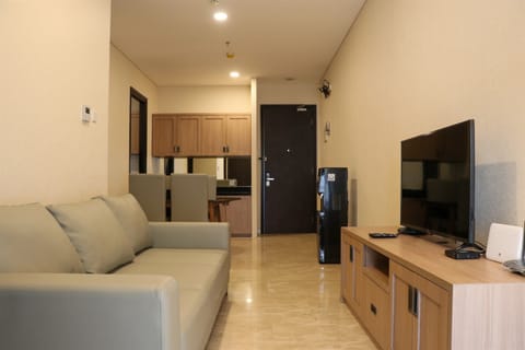 Apartment, 2 Bedrooms | Living area | TV