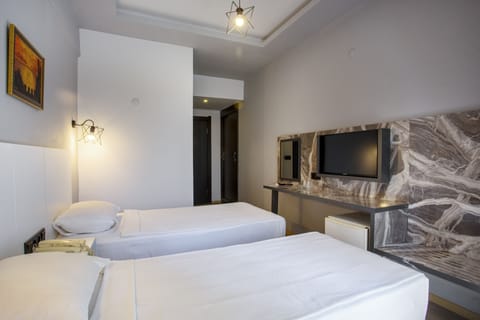 Standard Room | Premium bedding, free minibar, soundproofing, WiFi