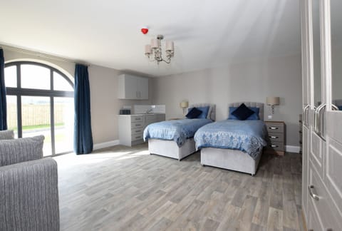 Luxury Suite, Ensuite (Ground floor suite) | 1 bedroom