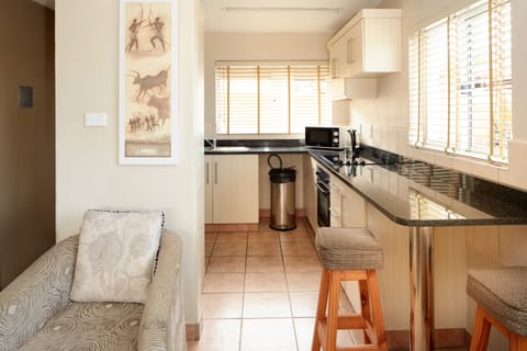 Chalet, 1 Bedroom | Private kitchen | Full-size fridge, microwave, oven, stovetop