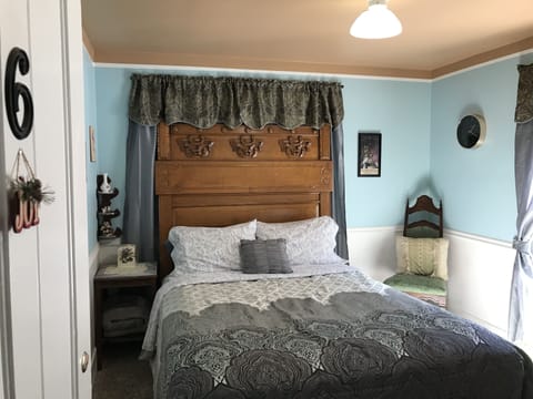 Classic Double Room, Mountain View (Adults Only) | Premium bedding, individually decorated, individually furnished