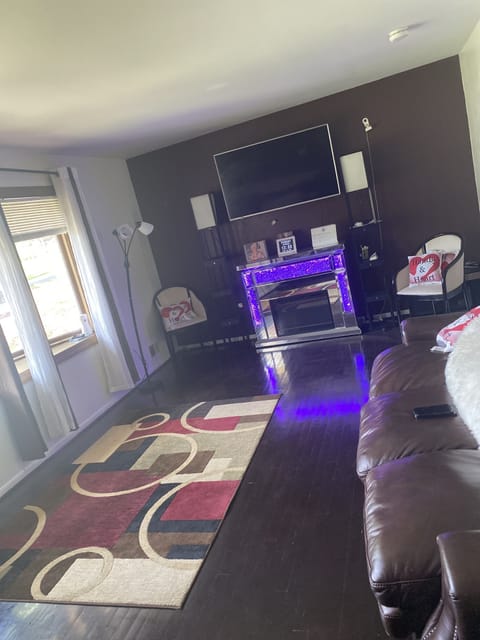 Luxury Single Room | Living area
