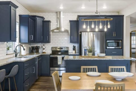 Modern updated kitchen