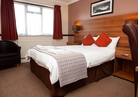 Standard Double Room | Desk, free WiFi, bed sheets