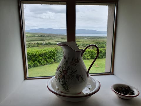 2. Schlafzimmer im OG - 2nd bedroom on the 1st floor