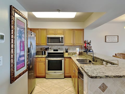 Condo, Multiple Beds, Balcony, Ocean View (#302 - No Pets Allowed) | Private kitchen | Fridge, oven, dishwasher, coffee/tea maker