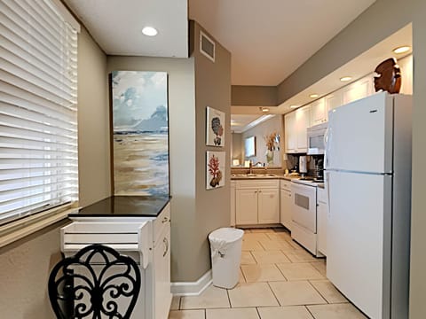 Condo, Multiple Beds, Balcony, Ocean View (#208 - No Pets Allowed) | Private kitchen | Fridge, microwave, oven, stovetop