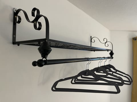 Design Apartment | 2 bedrooms, premium bedding, individually decorated