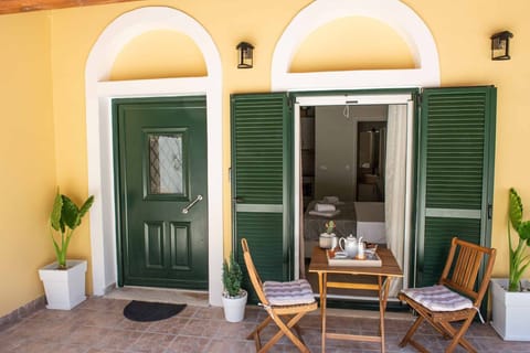 Katrin Studio kefalomandouko Corfu Exterior