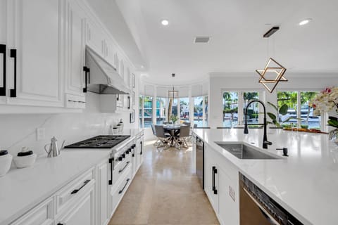 The Gourmet kitchen is equipped with all the necessary appliances while on vacations.