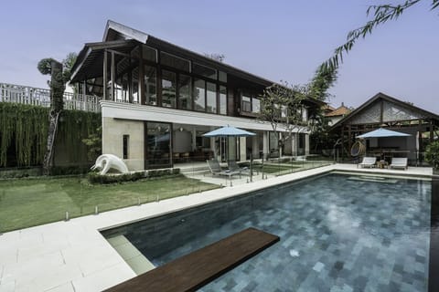 Diving board