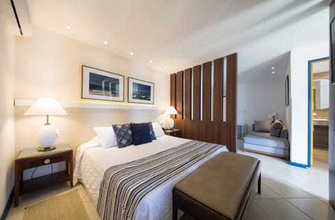 Luxury Room | Desk, soundproofing, free WiFi, wheelchair access