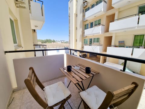 Standard Apartment | Terrace/patio