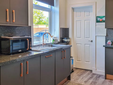 Kitchen | Kirklea, Wishaw, North Lanarkshire