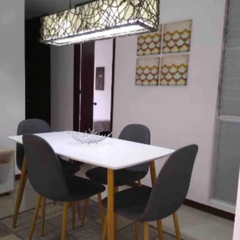 Basic Apartment | Dining room