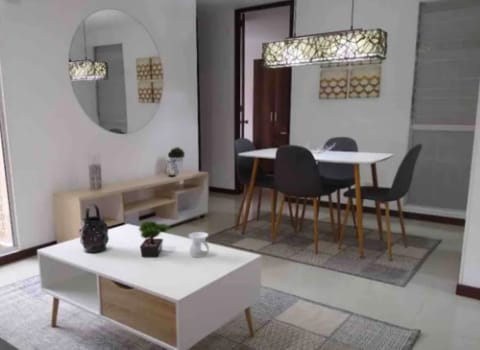 Basic Apartment | Dining room