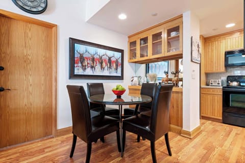 chartere250-8278_54724799532_o