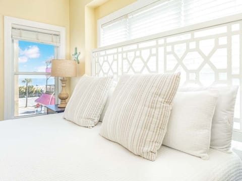 Condo, Multiple Beds, Kitchen, Partial Sea View (207 - No Pets Allowed) | Interior