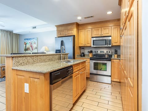 Condo, Multiple Beds, Pool Access, Beach View (122 - No Pets Allowed) | Private kitchen | Fridge, microwave, oven, stovetop