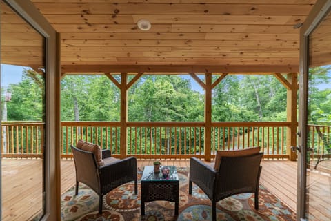 Come and Relax! Enjoy fall, winter and spring Mountain Views! 🧘♂️🧘☯️