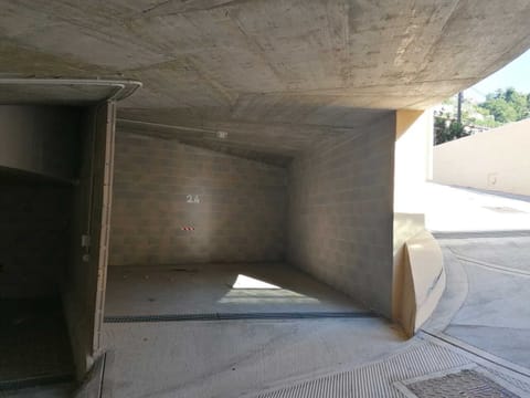 Apartment, 1 Bedroom, City View | Parking | Free self parking