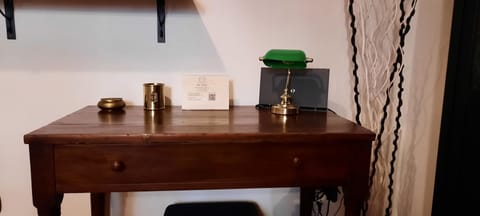 Apartment, 1 Bedroom, City View | Lounge