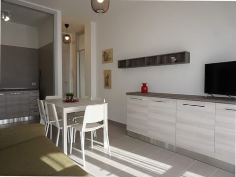 Apartment, 1 Bedroom, Terrace | Living room