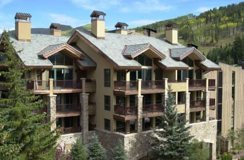 Condo (3 Bedroom in Lionshead Village at The) | Exterior