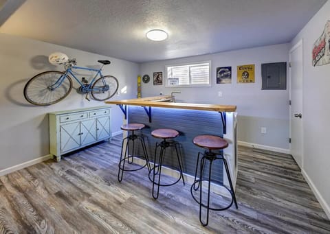 Sip and socialize at our stylish bar table, the perfect spot for hosting guests or enjoying a chilled drink after a long day out.