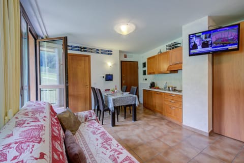 Living and dining room