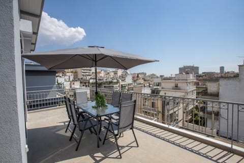 Panoramic Apartment | Terrace/patio